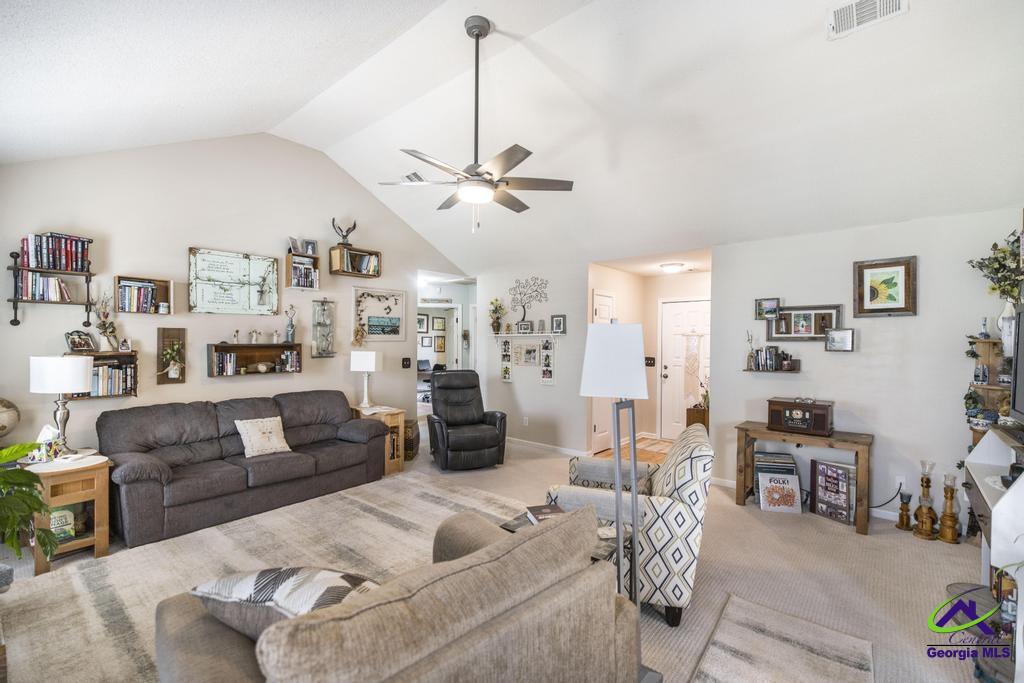 1036 Feagin Mill Road Warner Robins, GA 31088 - Photo 8 of 28