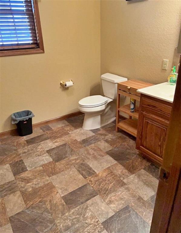 417 East 9th Street Pittsburg, KS 66762 - Photo 15 of 64