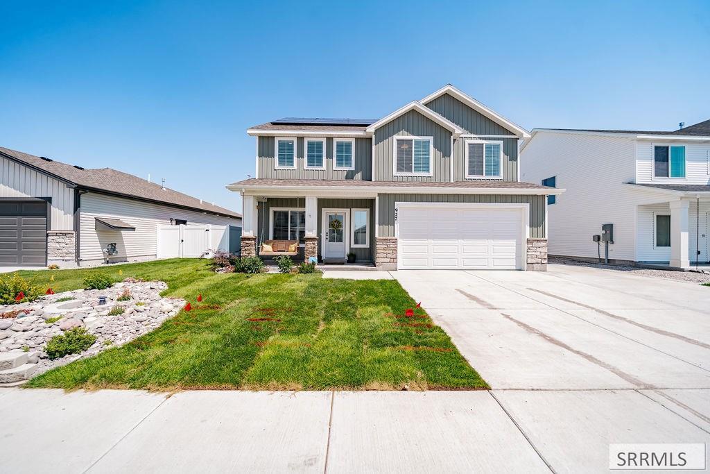 927 East Jaylee Drive Rigby, ID 83442 - Photo 1 of 36 Main View