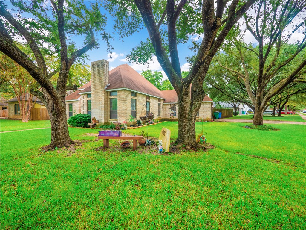 1001 Timber Bend Drive