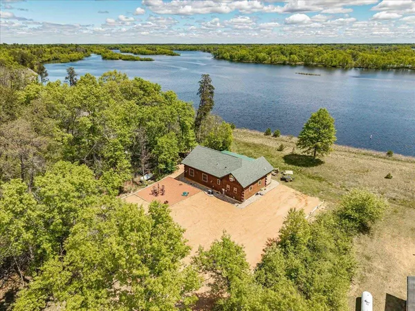 $595,000 | N10086 County Rd G, Necedah, WI 54646