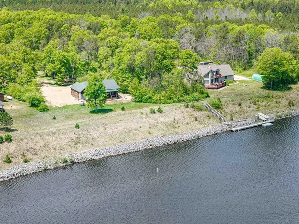 $595,000 | N10086 County Rd G, Necedah, WI 54646