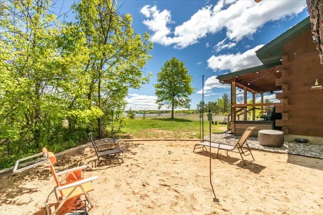 $595,000 | N10086 County Rd G, Necedah, WI 54646