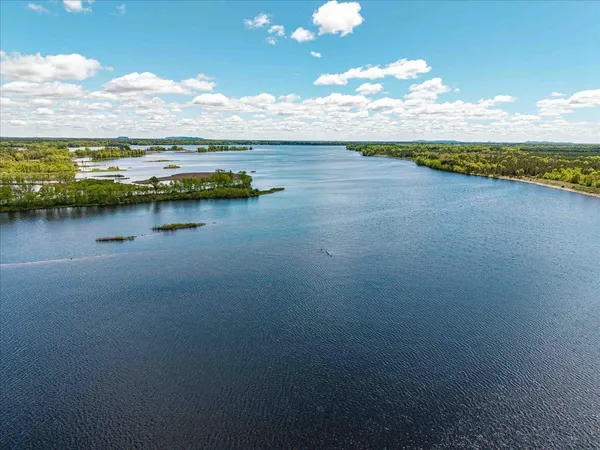 $595,000 | N10086 County Rd G, Necedah, WI 54646