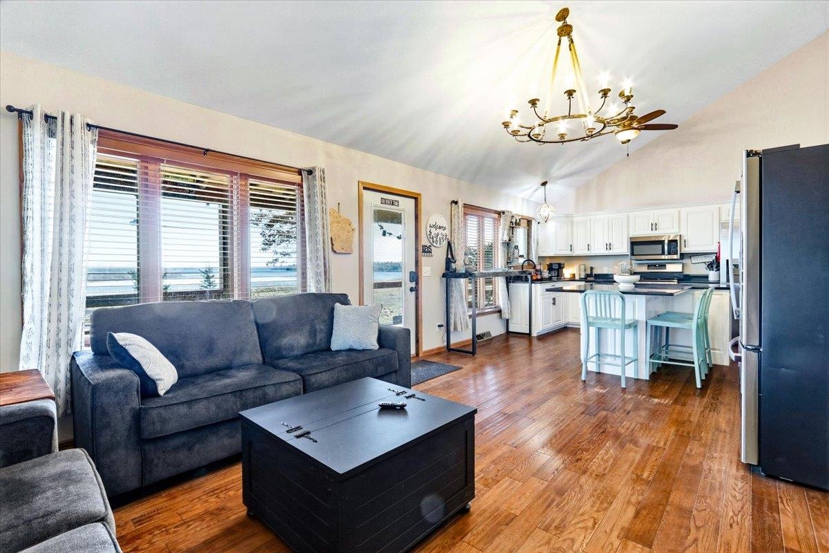 N10086 County Rd G Necedah, WI 54646 - Photo 9 of 87