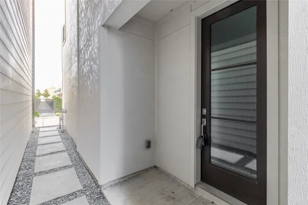$3,050 | 1250 North Post Oak Road, Unit A, Houston, TX 77055