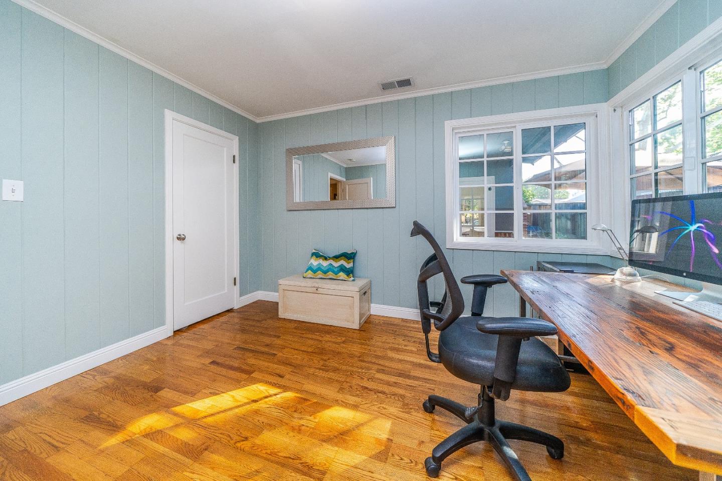 1896 Ellen Avenue San Jose, CA 95125 - Photo 26 of 50 a workspace room with furniture