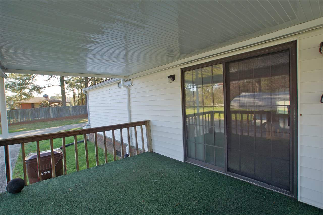 8605 Riley Hill Road Zebulon, NC 27597 - Photo 27 of 29 Porch