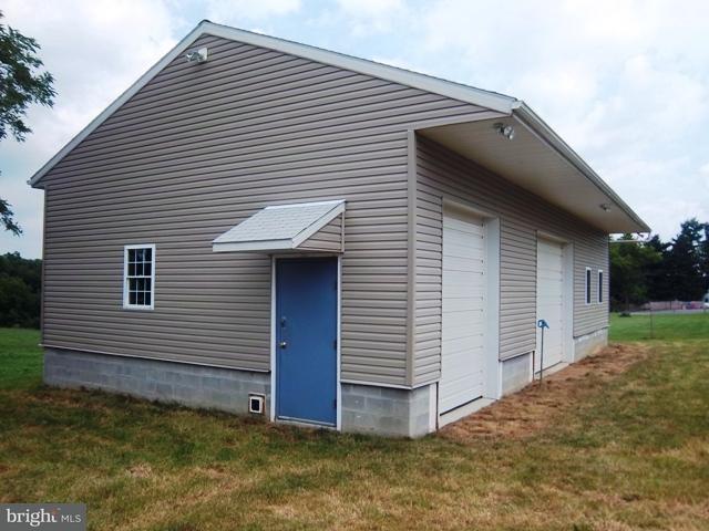 1078 Mount Joy Road Manheim, PA 17545 - Photo 15 of 18