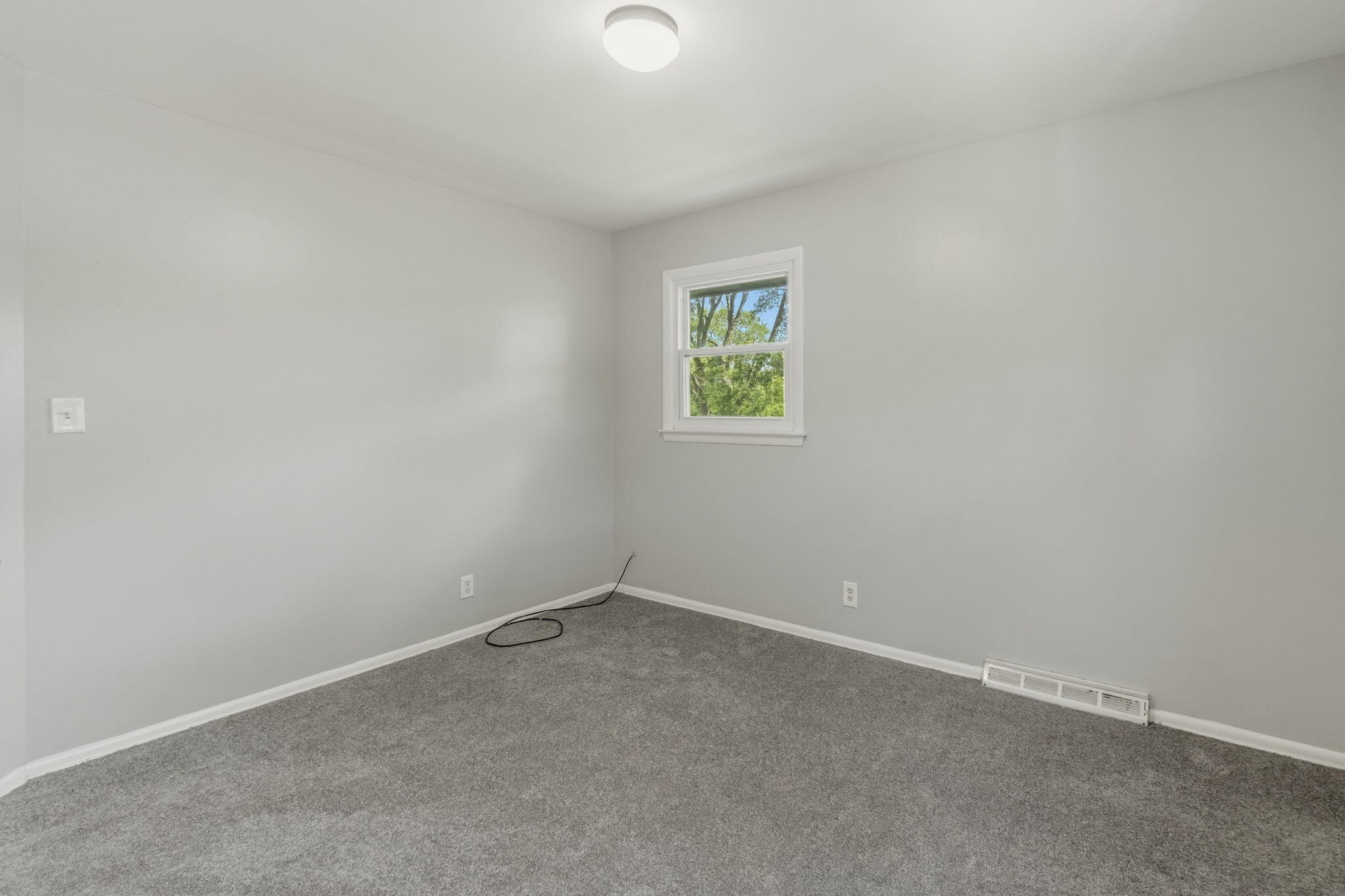 10501 West Silver Spring Drive Milwaukee, WI 53225 - Photo 11 of 57 37-web-or-mls-_DSC8004-HDR
