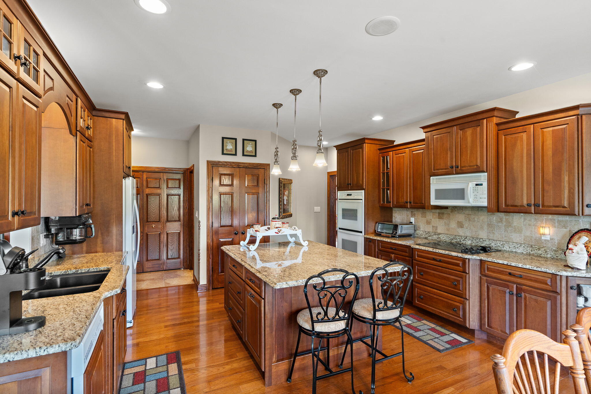 1630 Chalone Court Crown Point, IN 46307 - Photo 22 of 75 2048x1365