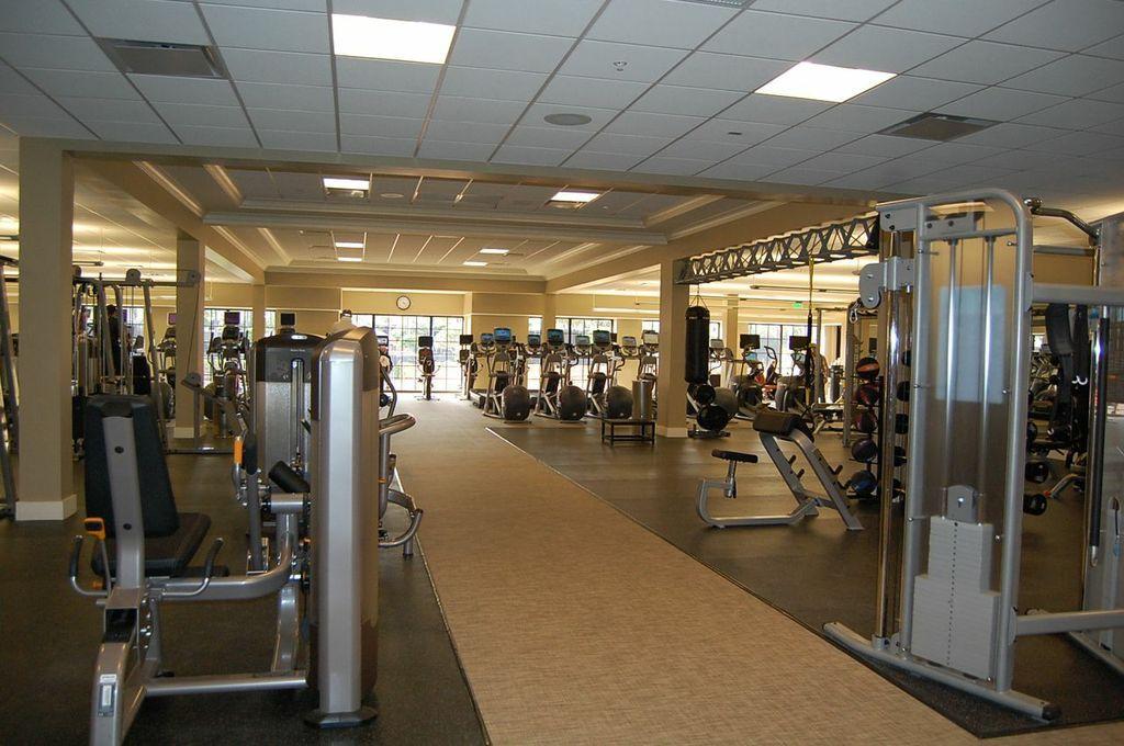 2421 Northwest 64th Street Boca Raton, FL 33496 - Photo 27 of 40 Broken Sound Gym