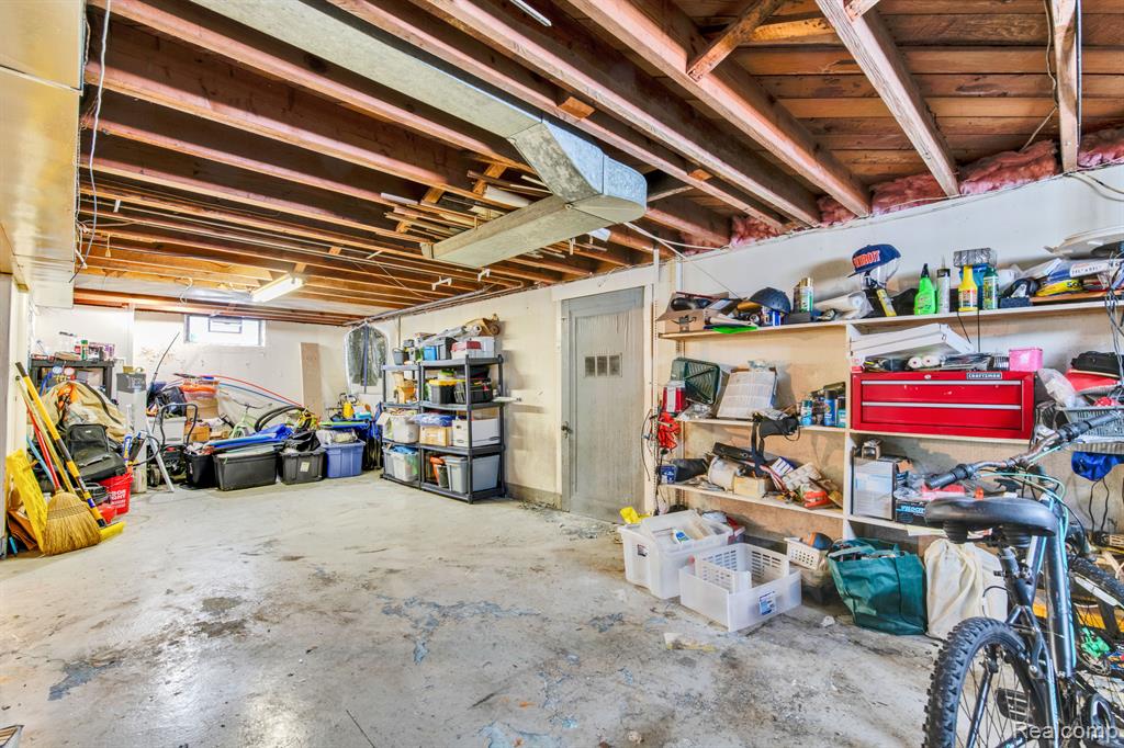 1919 West 14 Mile Road Royal Oak, MI 48073 - Photo 15 of 22
