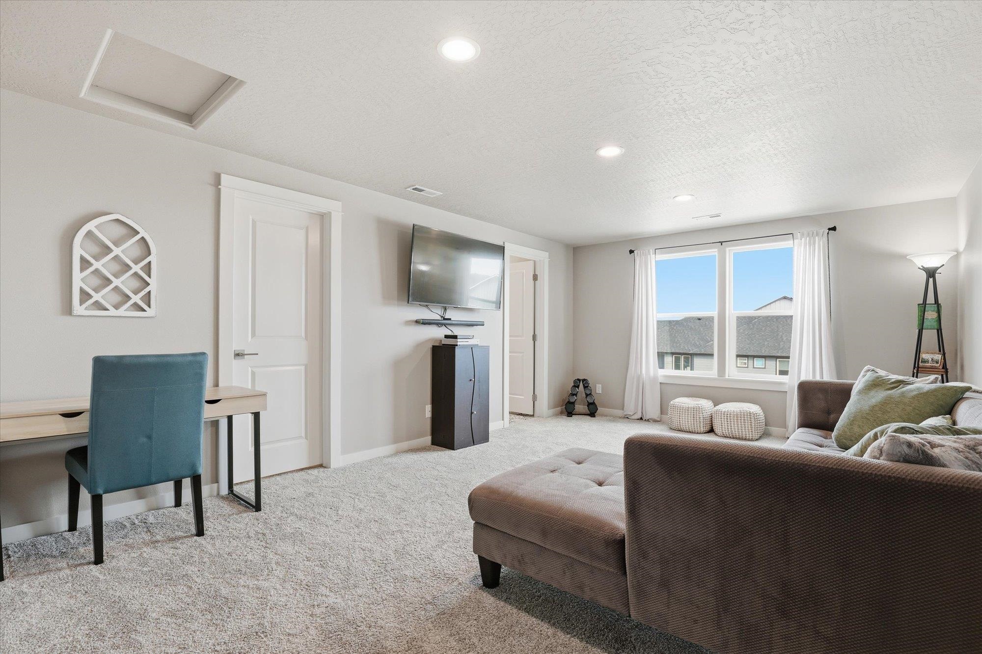 5706 South Mabel Road Spokane, WA 99224 - Photo 15 of 32