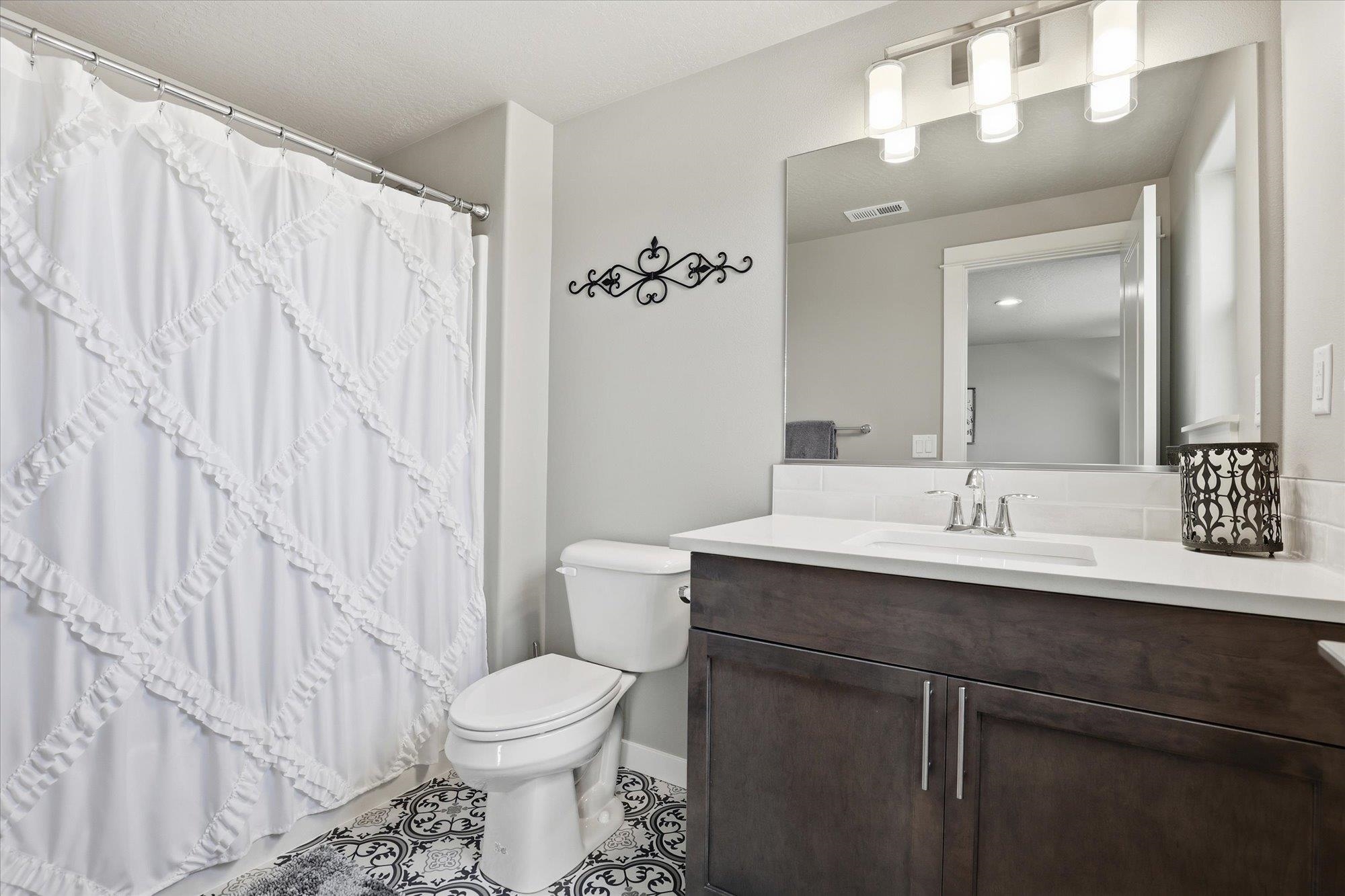 5706 South Mabel Road Spokane, WA 99224 - Photo 22 of 32