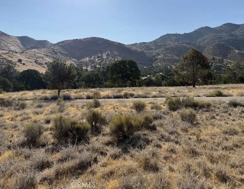 6601 Big Springs Road Lake Isabella, CA 93240 - Photo 6 of 13 a view of a town with mountains in the background