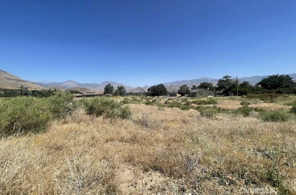6601 Big Springs Road Lake Isabella, CA 93240 - Photo 8 of 13 a view of a city with lush green forest