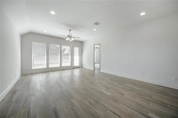 $2,500 | 2532 Auburn Street, Fate, TX 75087