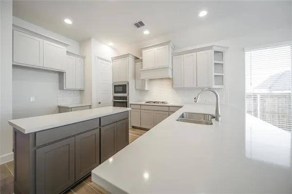 $2,500 | 2532 Auburn Street, Fate, TX 75087