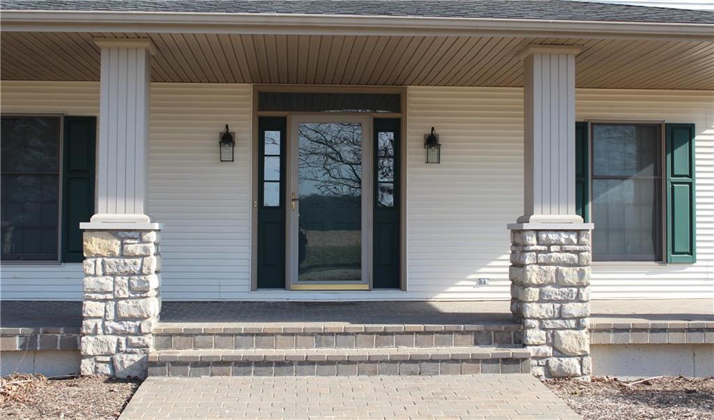 2705 Rudy Troy, OH 45373 - Photo 3 of 31