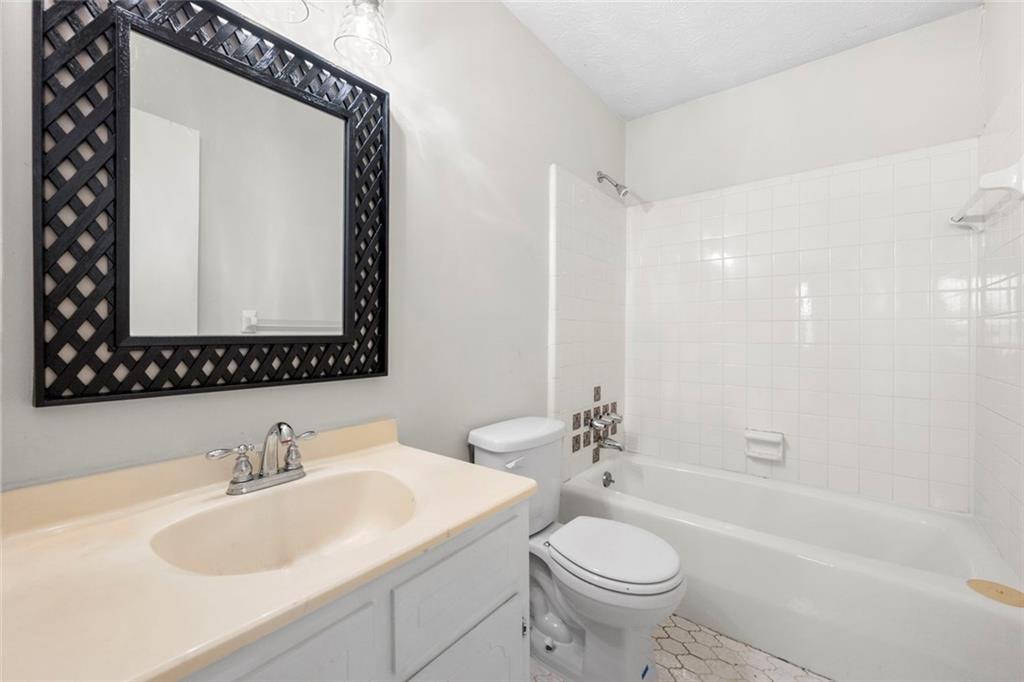 4000 Pinehurst Place Decatur, GA 30034 - Photo 24 of 38