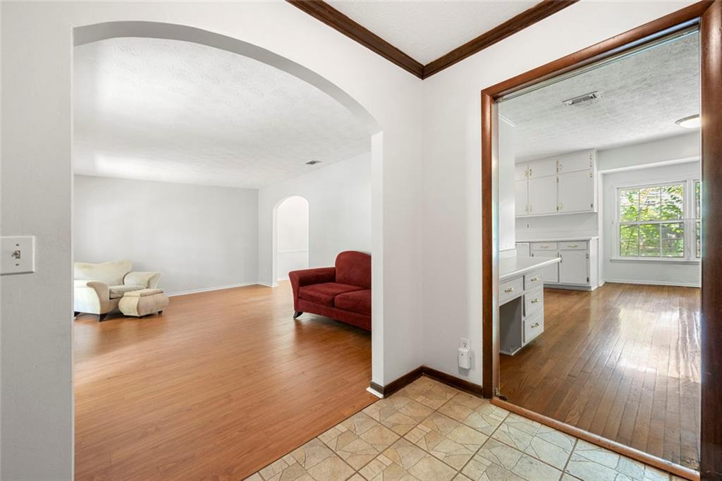 4000 Pinehurst Place Decatur, GA 30034 - Photo 3 of 38