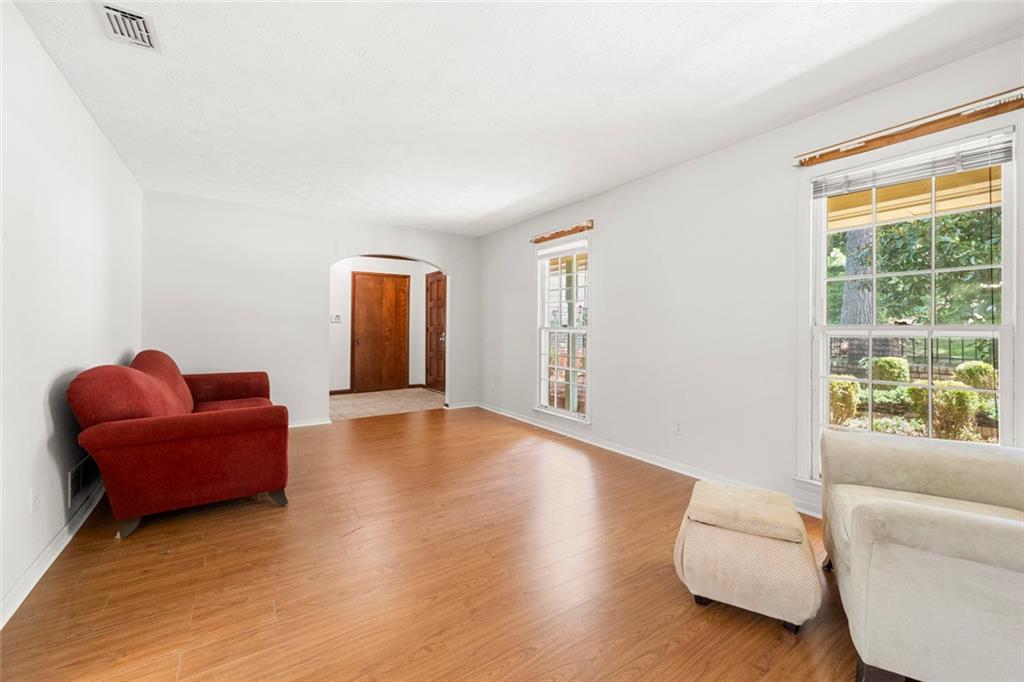 4000 Pinehurst Place Decatur, GA 30034 - Photo 4 of 38