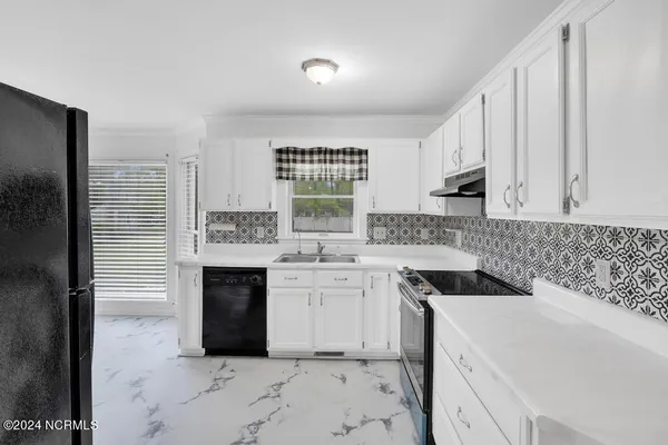 $1,500 | 315 Southwest Drive, Jacksonville, NC 28540