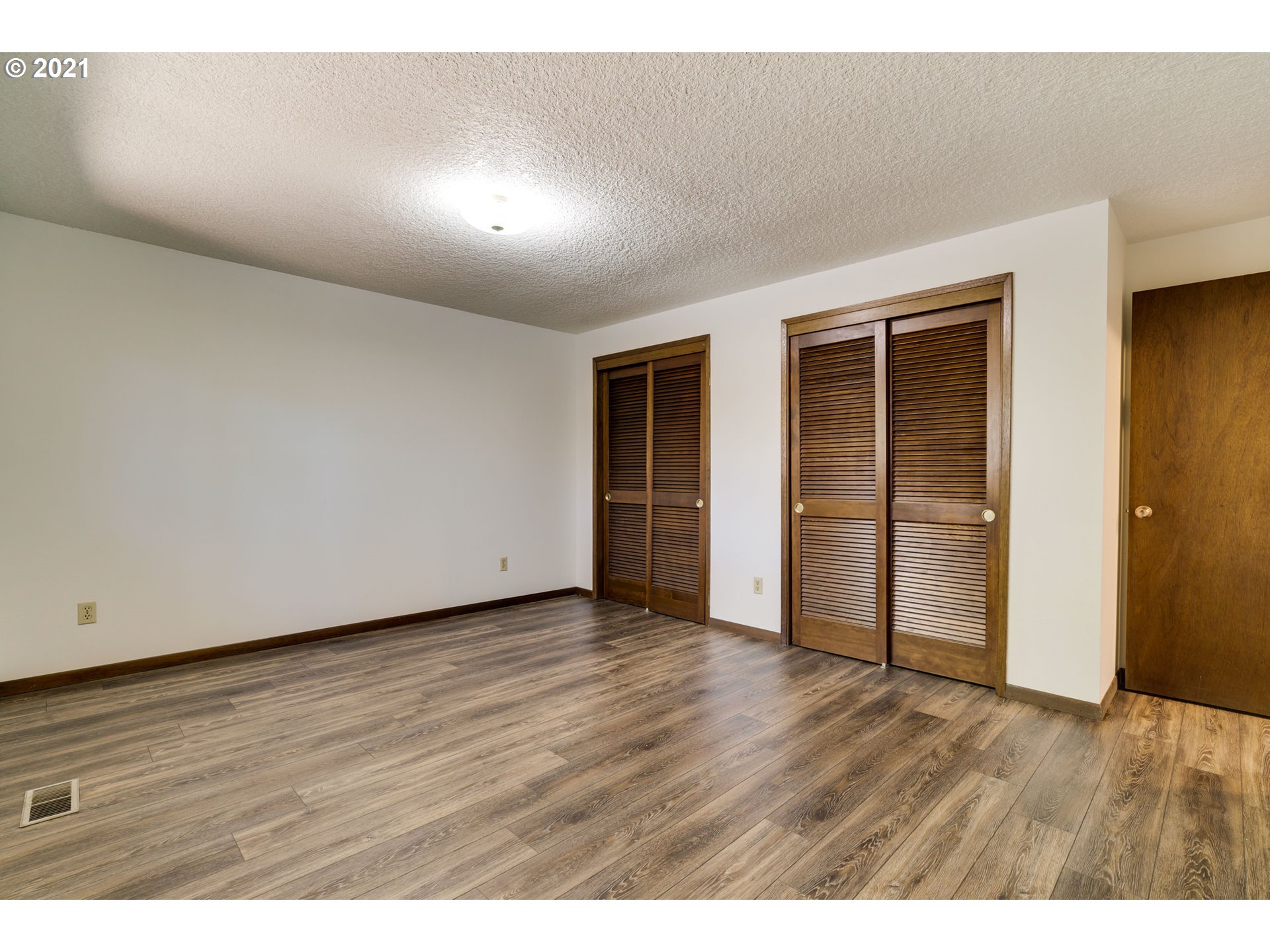 7185 Ridgegate Drive Gladstone, OR 97027 - Photo 24 of 32 Gallery Image 24