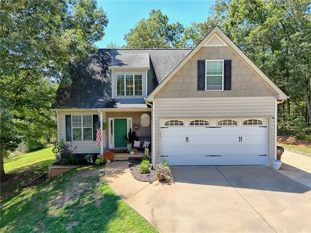 $379,900 | 271 Panacea Lane, Demorest, GA 30535