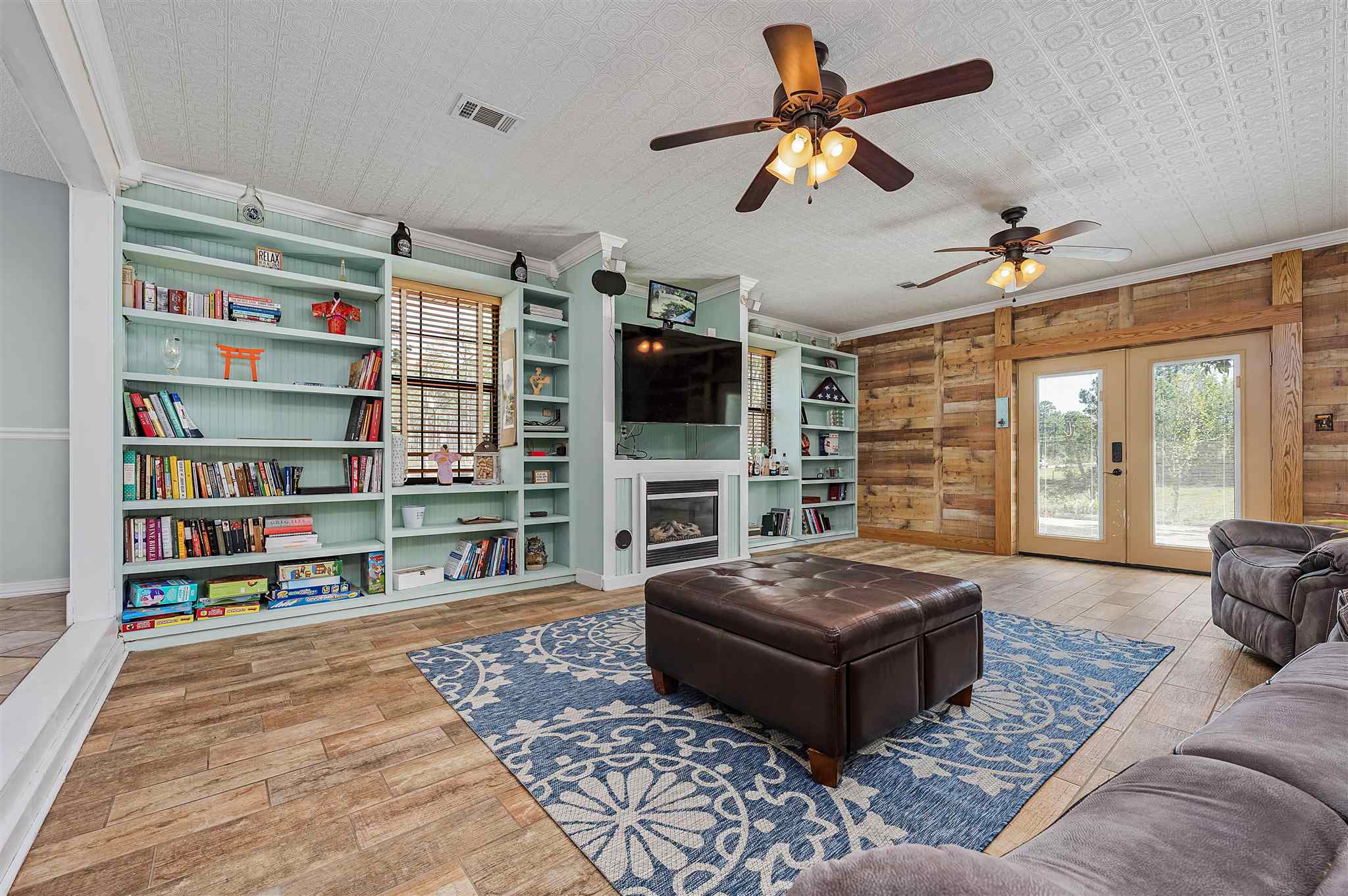 3241 Garcon Point Road Milton, FL 32583 - Photo 14 of 49 Gallery Image 14