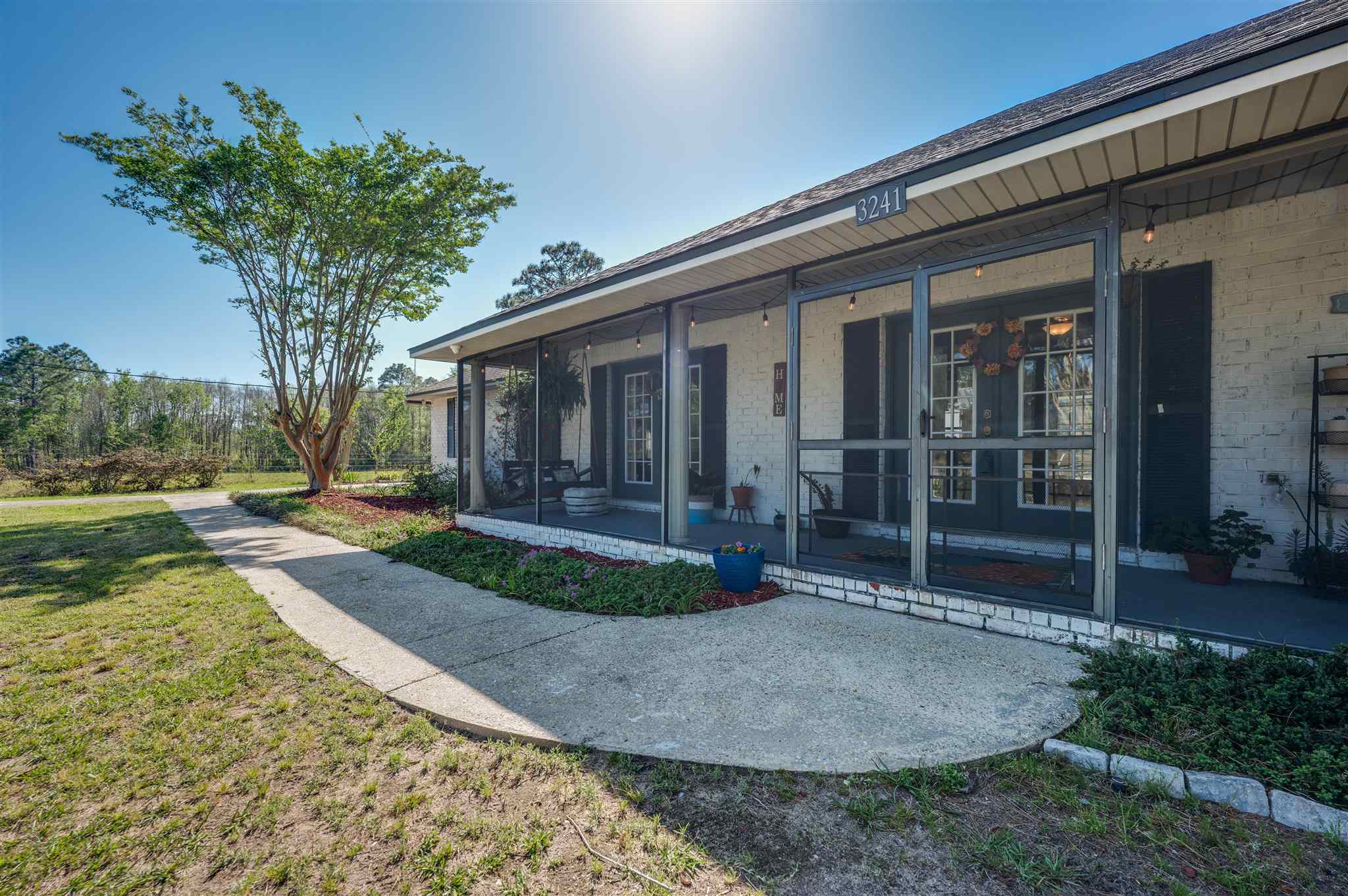 3241 Garcon Point Road Milton, FL 32583 - Photo 2 of 49 Gallery Image 2