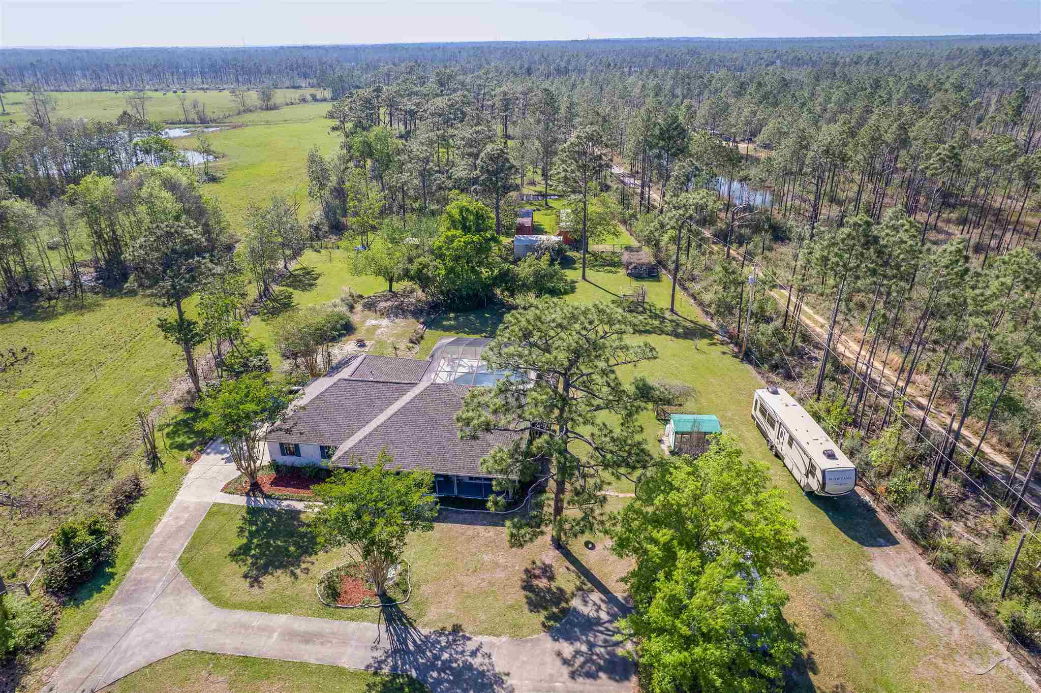 3241 Garcon Point Road Milton, FL 32583 - Photo 45 of 49 Gallery Image 45