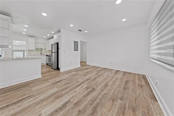 $3,100 | 5727 Southwest 3rd Street, Miami, FL 33144