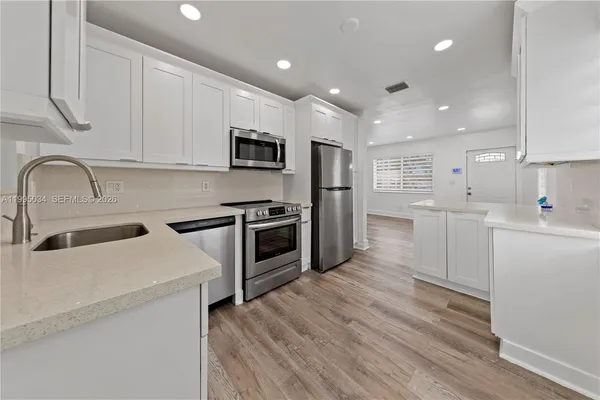 $3,100 | 5727 Southwest 3rd Street, Miami, FL 33144