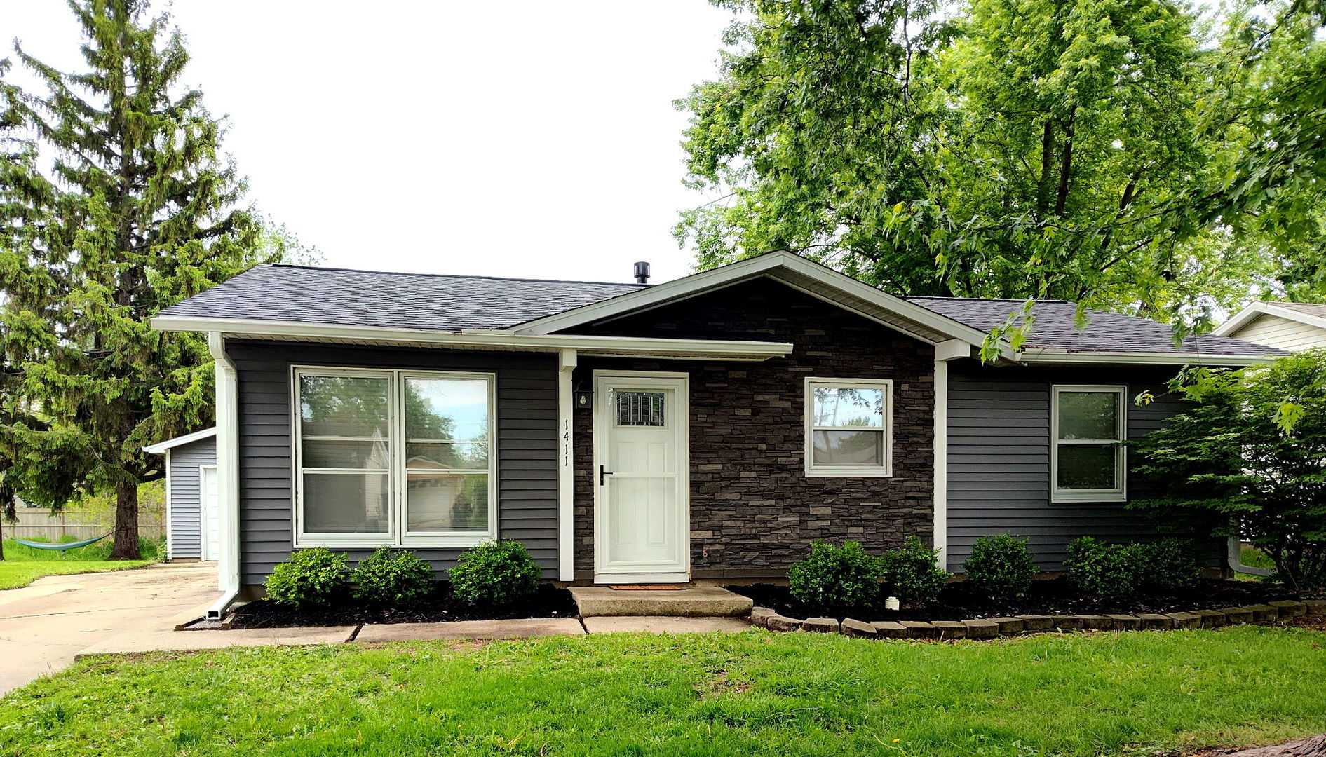 1411 Dillon Drive Normal, IL 61761 - Photo 1 of 35