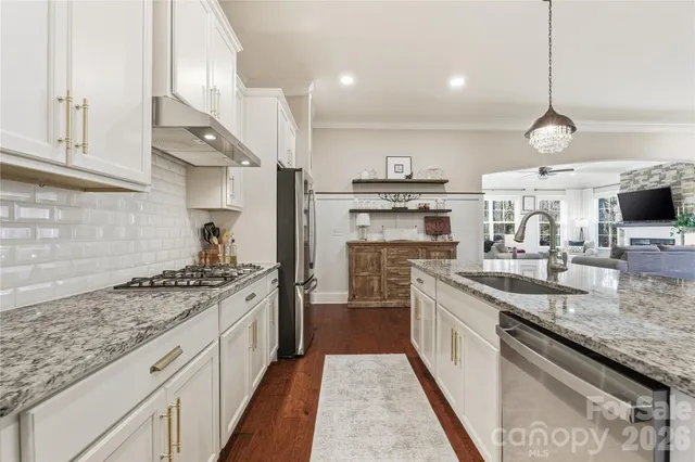 $975,000 | 4034 Flagstone Drive, Lancaster, SC 29720