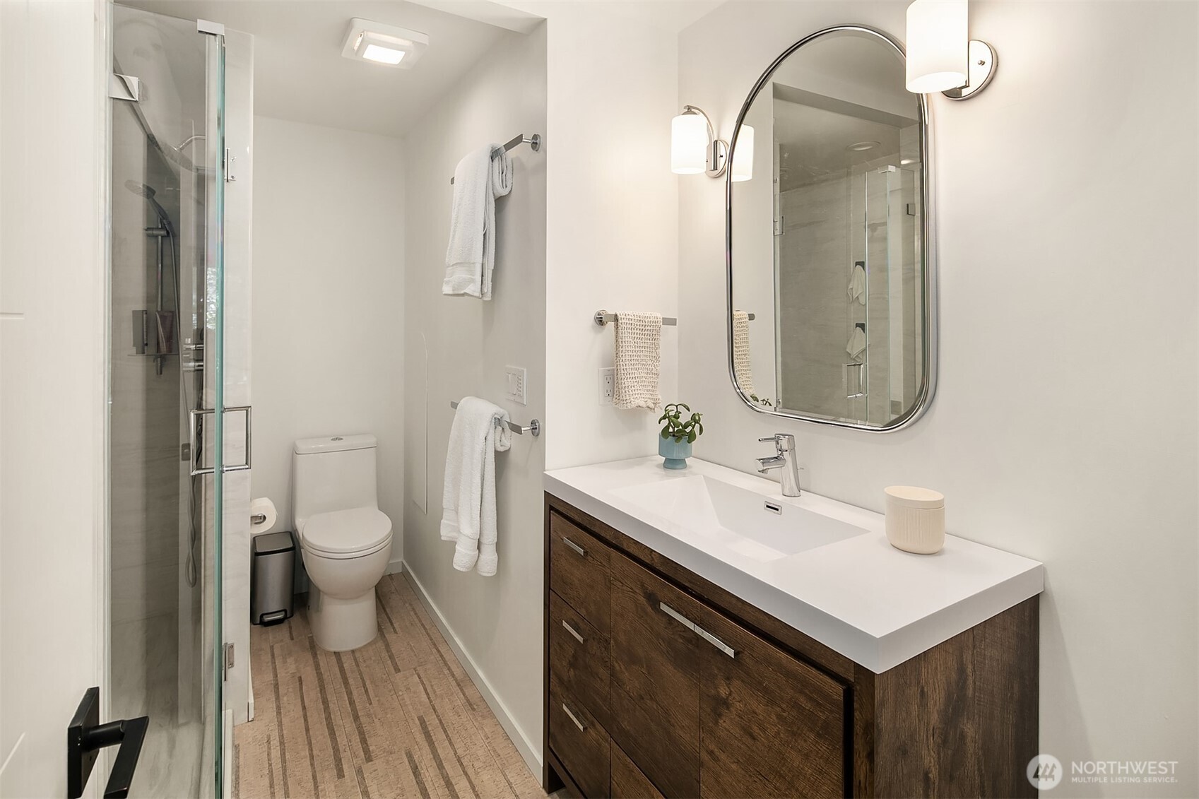 15628 8th Avenue Southwest, Unit B Burien, WA 98166 - Photo 22 of 39