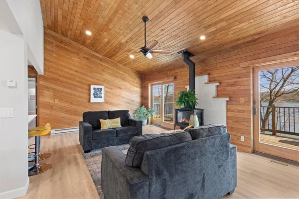 $1,100,000 | 1312 186th Street, St. Croix Falls, WI 54024