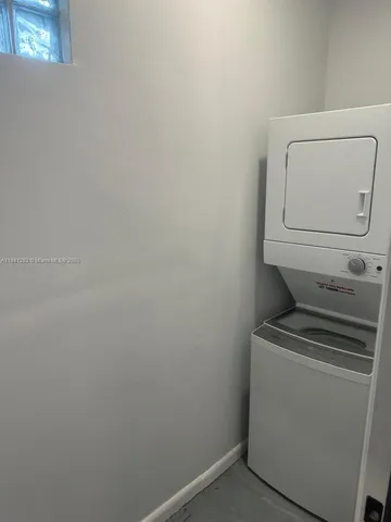 $375,000 | 1649 Northeast 30th Court, Pompano Beach, FL 33064