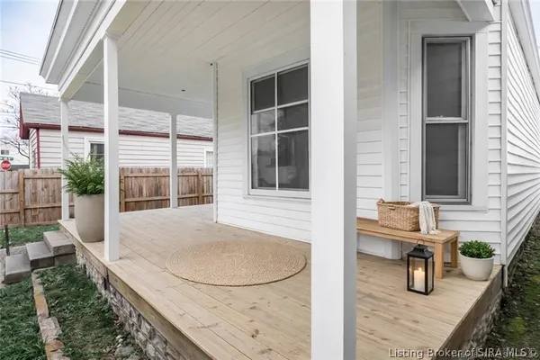 $219,900 | 336 East 16th Street, New Albany, IN 47150