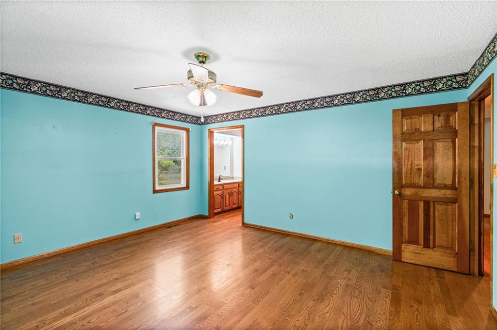 715 Lark Street Raymore, MO 64083 - Photo 11 of 36