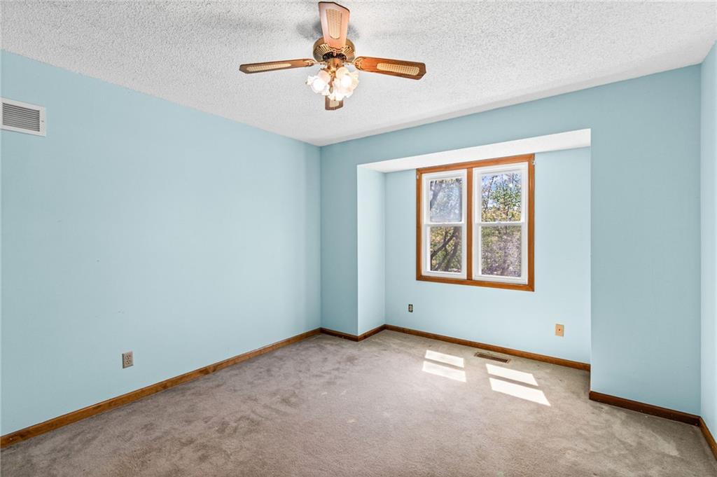 715 Lark Street Raymore, MO 64083 - Photo 25 of 36