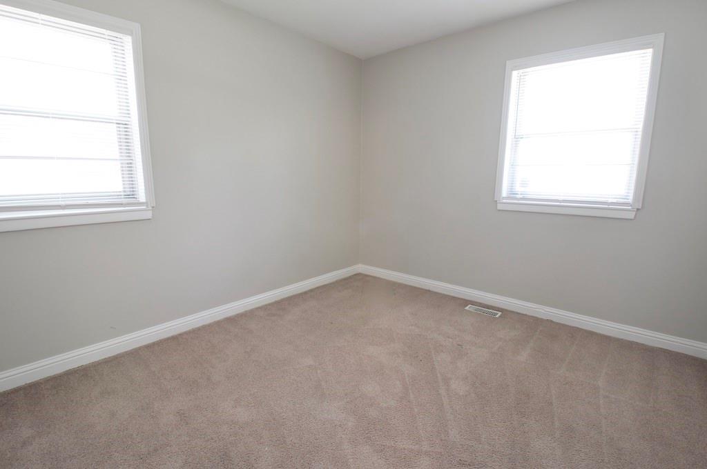 9425 Rochelle Drive Indianapolis, IN 46235 - Photo 13 of 21