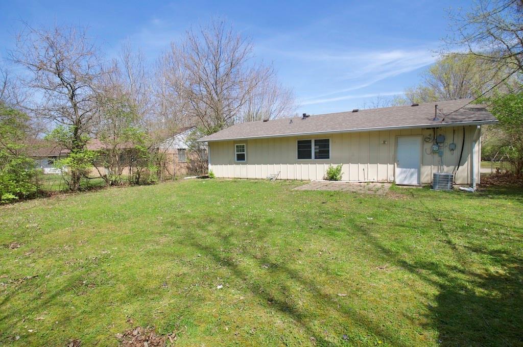 9425 Rochelle Drive Indianapolis, IN 46235 - Photo 20 of 21