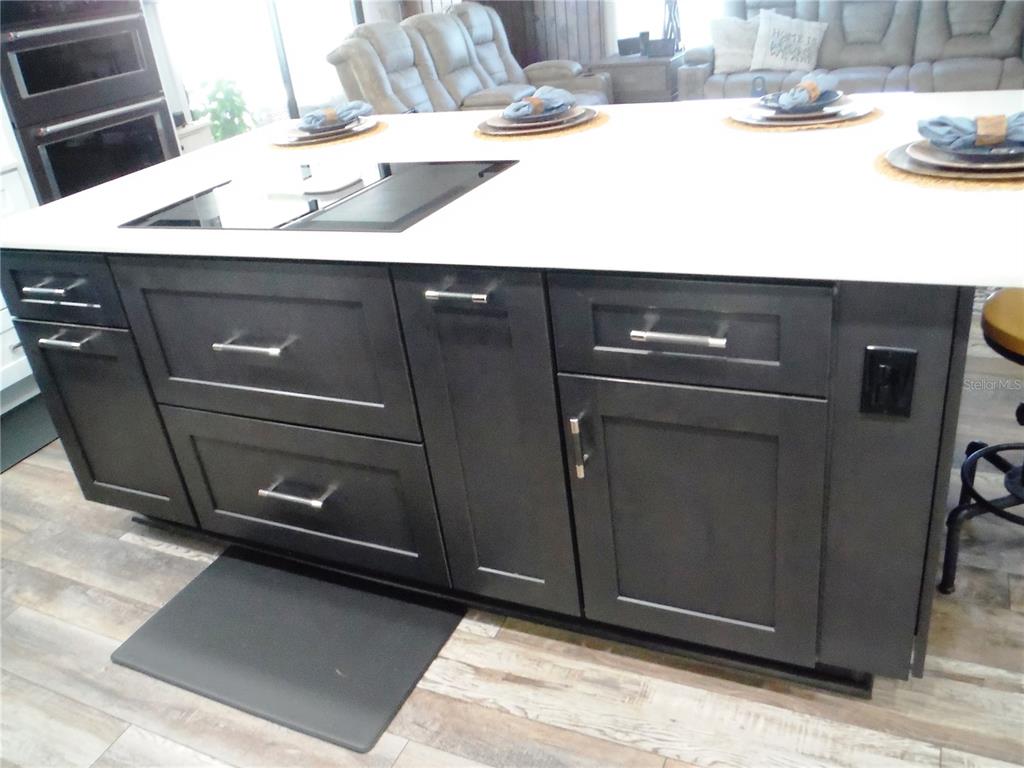 168 Pinewood Terrace, Unit 104 Safety Harbor, FL 34695 - Photo 4 of 55 a close view of a sink