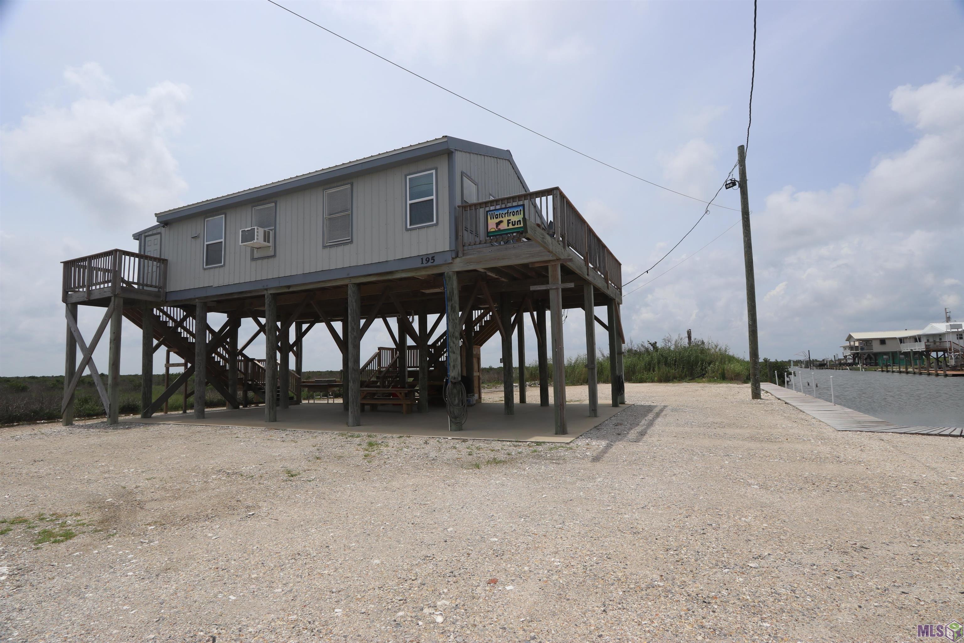 195 Highway 1 Grand Isle, LA 70358 - Photo 5 of 21