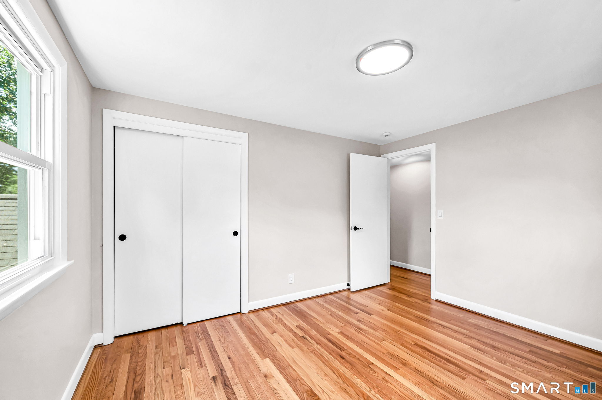 261 Simsbury Road West Hartford, CT 06117 - Photo 32 of 40