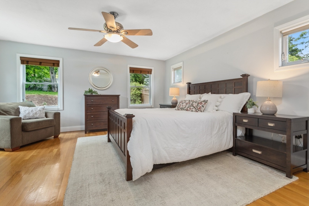 14 Fairview Avenue Reading, MA 01867 - Photo 16 of 40