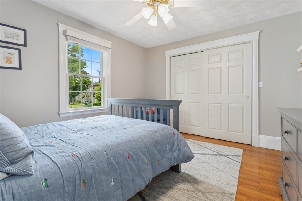 14 Fairview Avenue Reading, MA 01867 - Photo 22 of 40